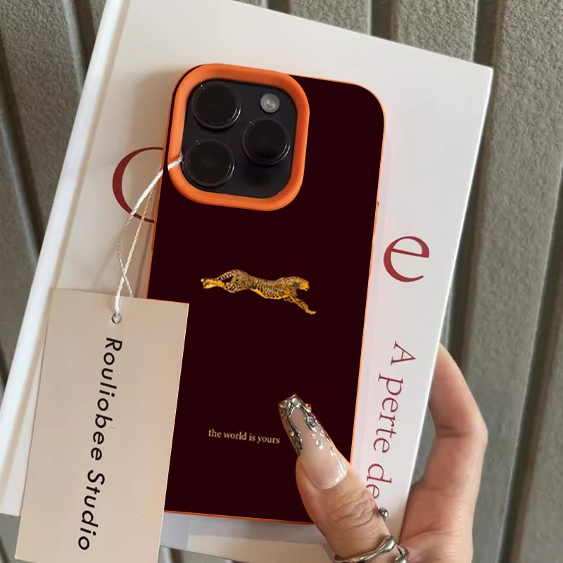 Minimalist Leopard Running Pat - Phone Cases Leopard Print ulasan dan harga